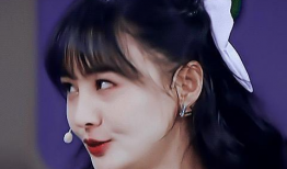 肖战吃瓜爆料王一博,王一博背后的惊人真相，吃瓜群众沸腾了！